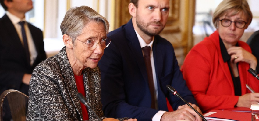 Elisabeth Borne reçoit les organisations syndicales @ Hôtel de Matignon | Paris | Île-de-France | France