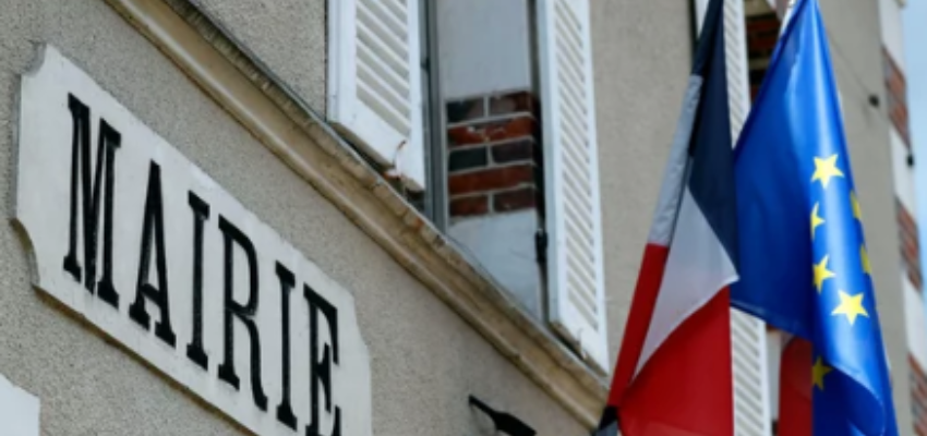 Examen d'une proposition de loi visant à imposer le drapeau européen sur les mairies. @ Assemblée nationale | Paris | Île-de-France | France